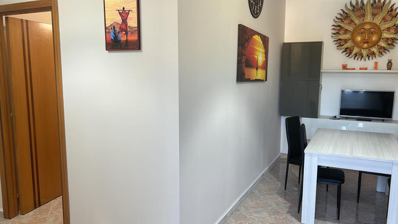 Clave, Affittacamere, Casa Vacanze Cozze Exterior foto